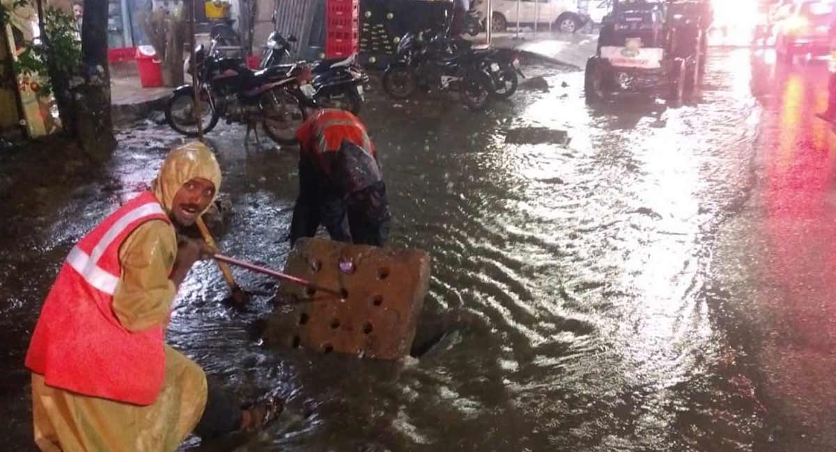 GHMC monsoon teams on the job after rains lash Hyderabad overnight