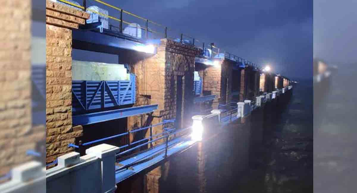 Hyderabad: Two gates of Osman Sagar, Himayath Sagar to be lifted