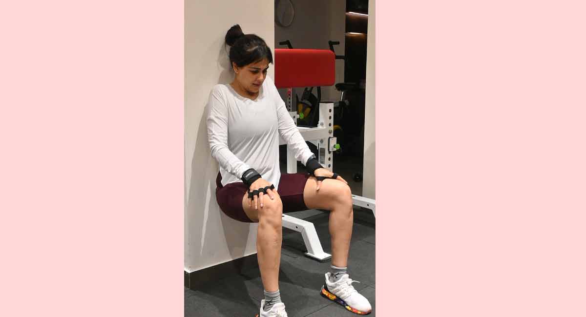 Genelia Deshmukh strikes Week 2 of her 6-week schedule; here’s how her second vlog looks like  