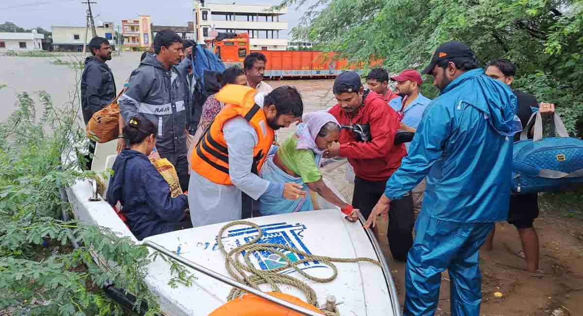 Godavari bridge closed near Godavarikhani