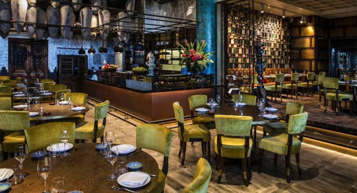 Here’s how to lodge complaint if restaurant adds service charge to bill