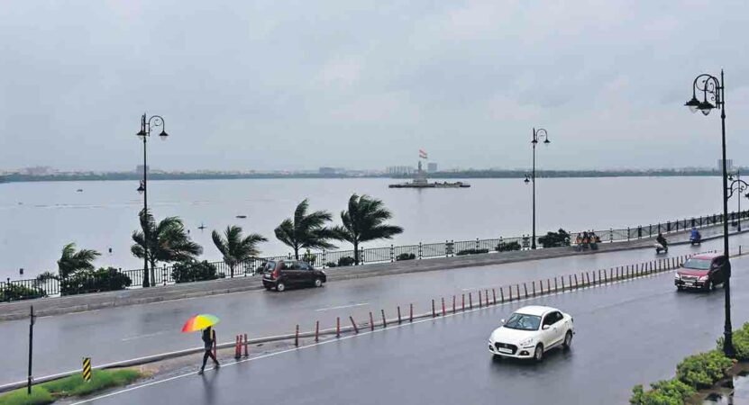 Hyderabad: Hussain Sagar crosses full tank level