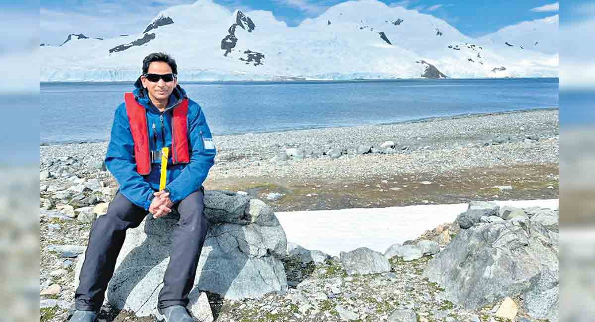 This Hyderabad-origin man wins half marathon in Antarctica