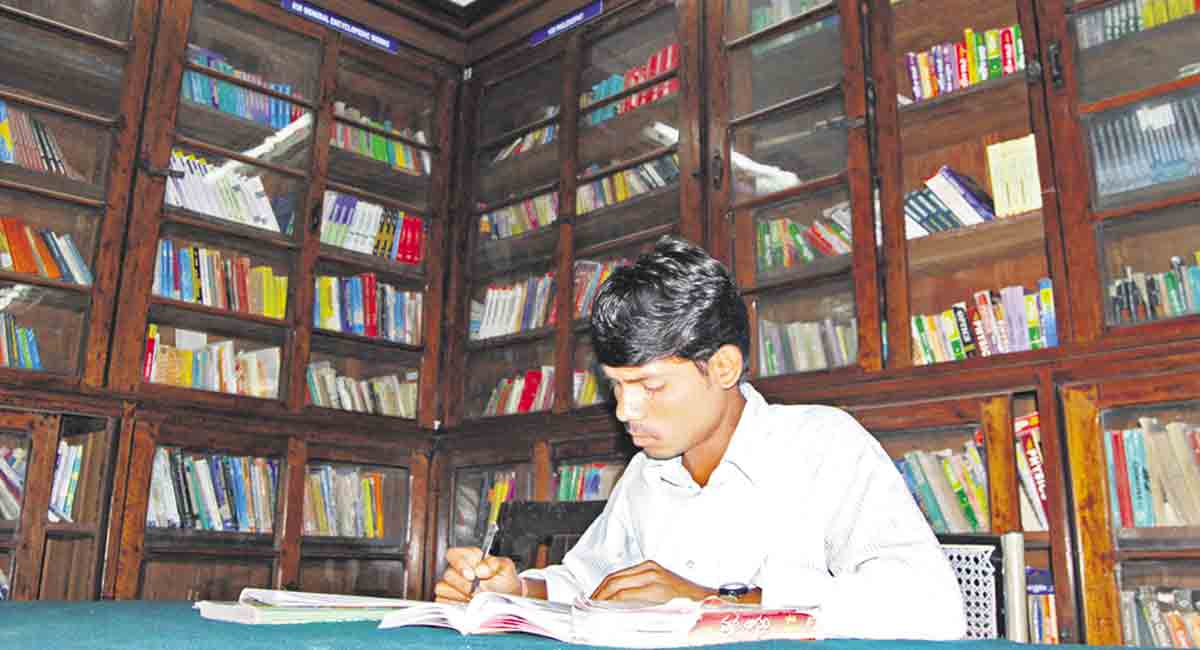 Decode percentage of change in area of these shapes