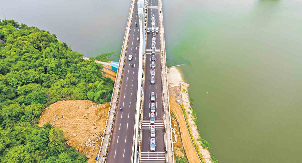 Donations, green campaign mark KTR’s birthday