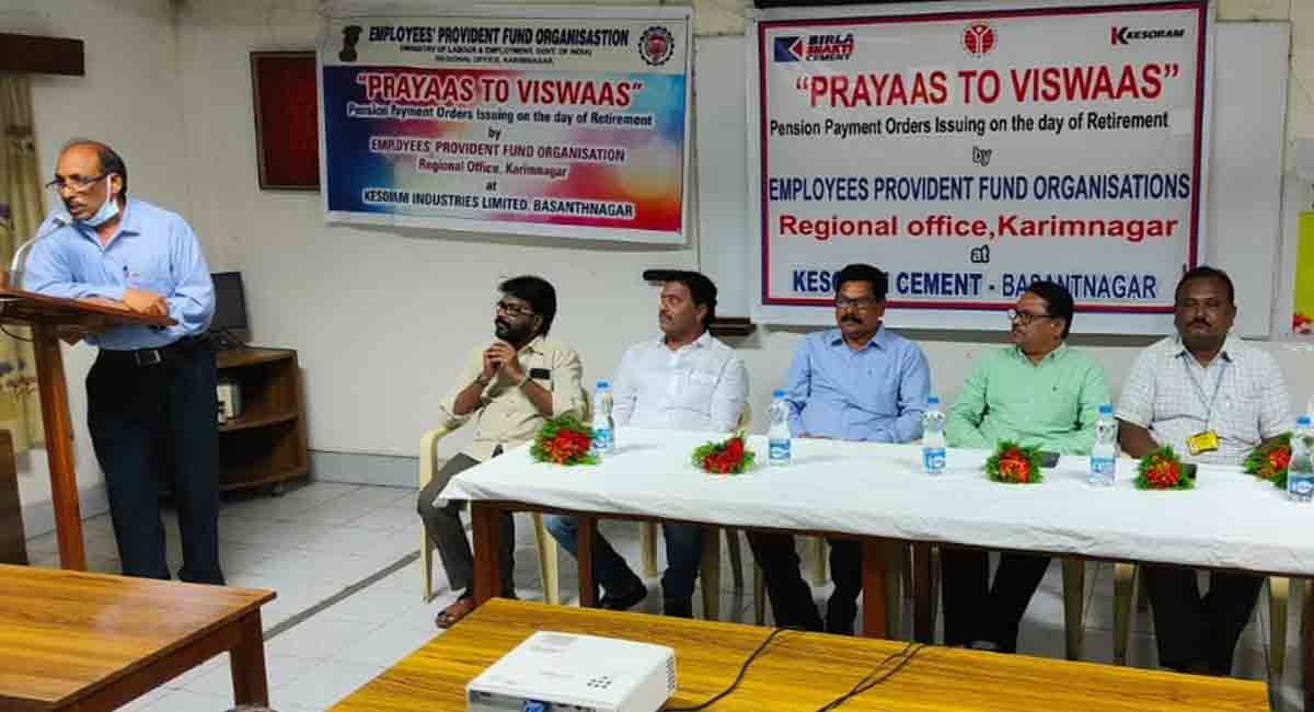 Peddapalli: PF, pension certificates distributed to retired employees of Kesoram Cement
