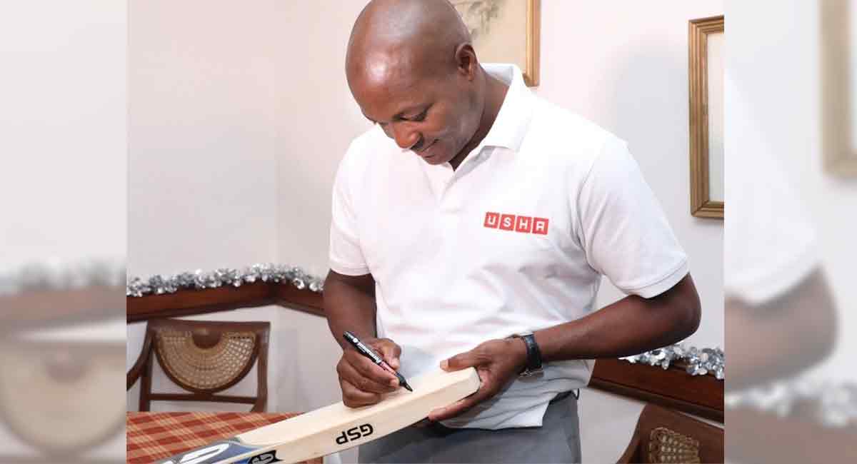 West Indies great Lara congratulates Bumrah after Indian breaks his record