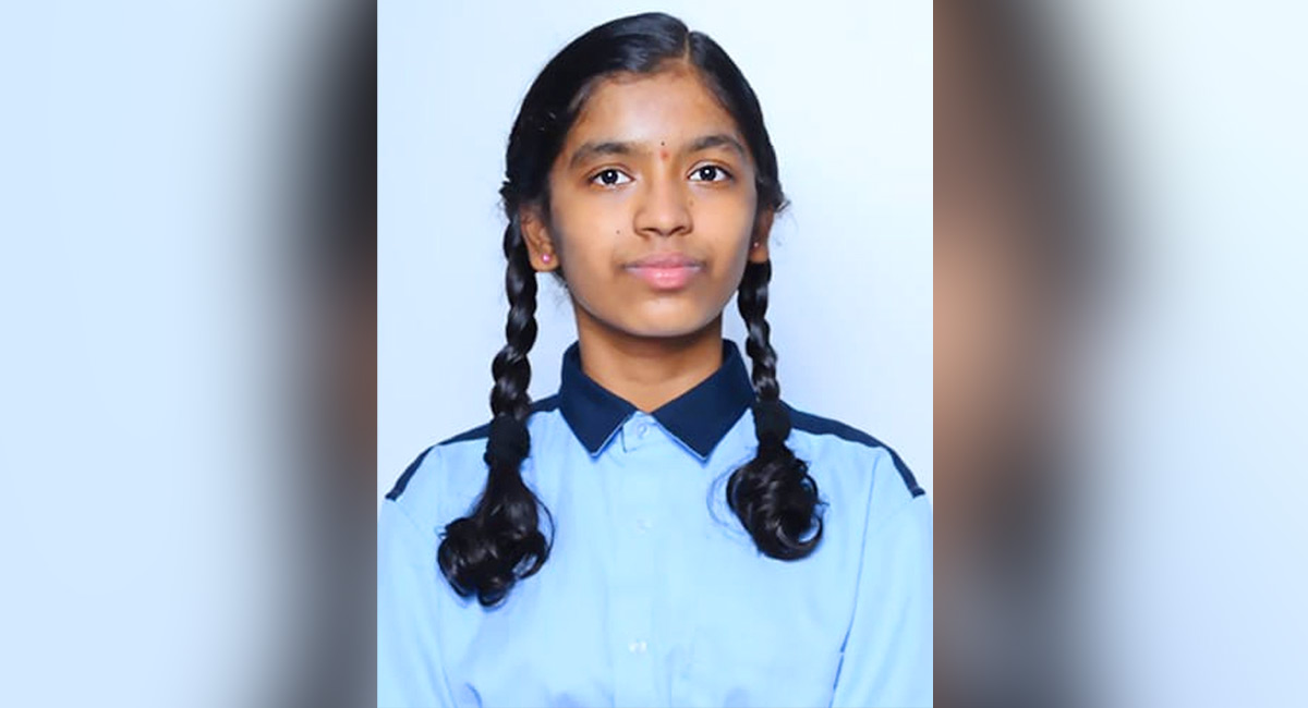 Mancherial girl tops TSRJC CET-2022