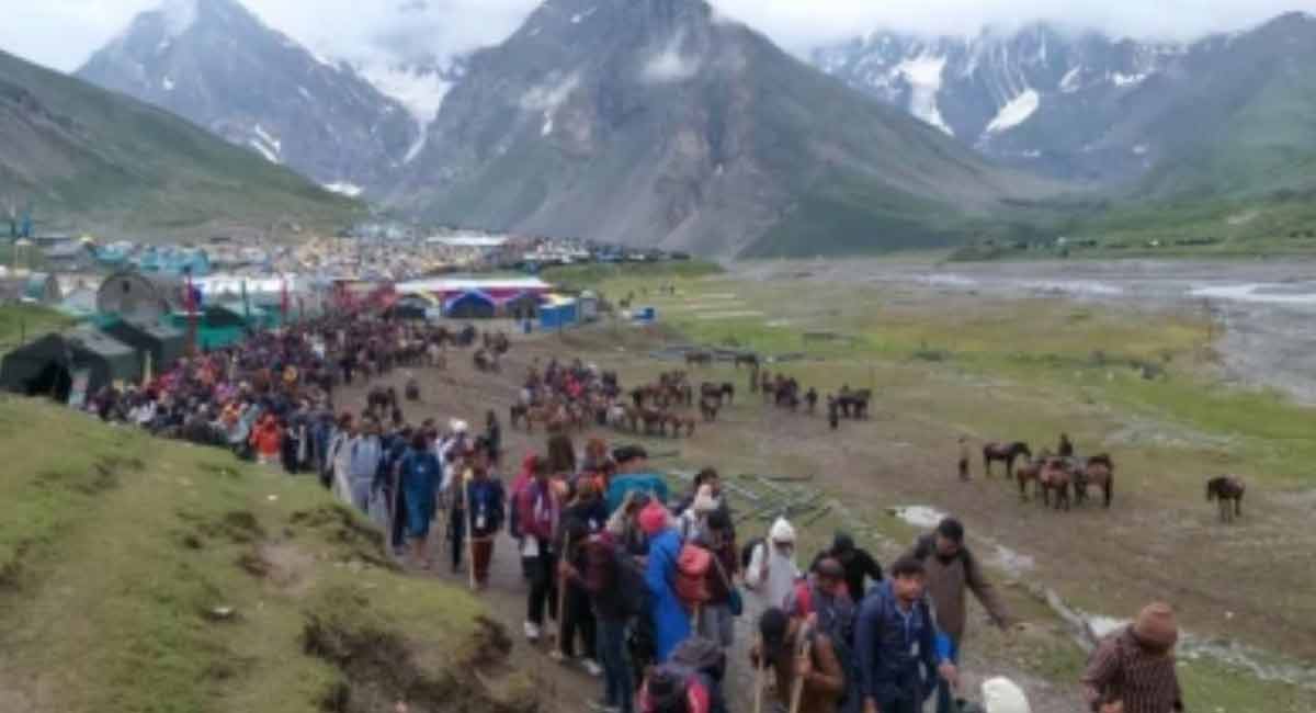 Over 7,100 pilgrims leave for Amarnath cave shrine from base camp