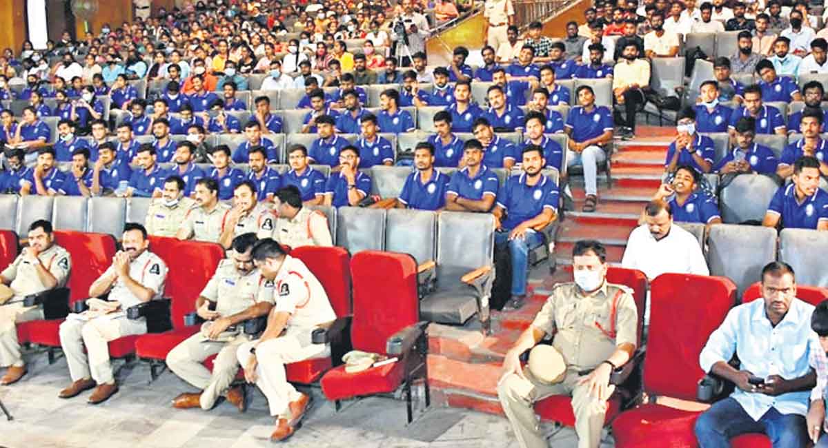 Solve these sample questions on percentage