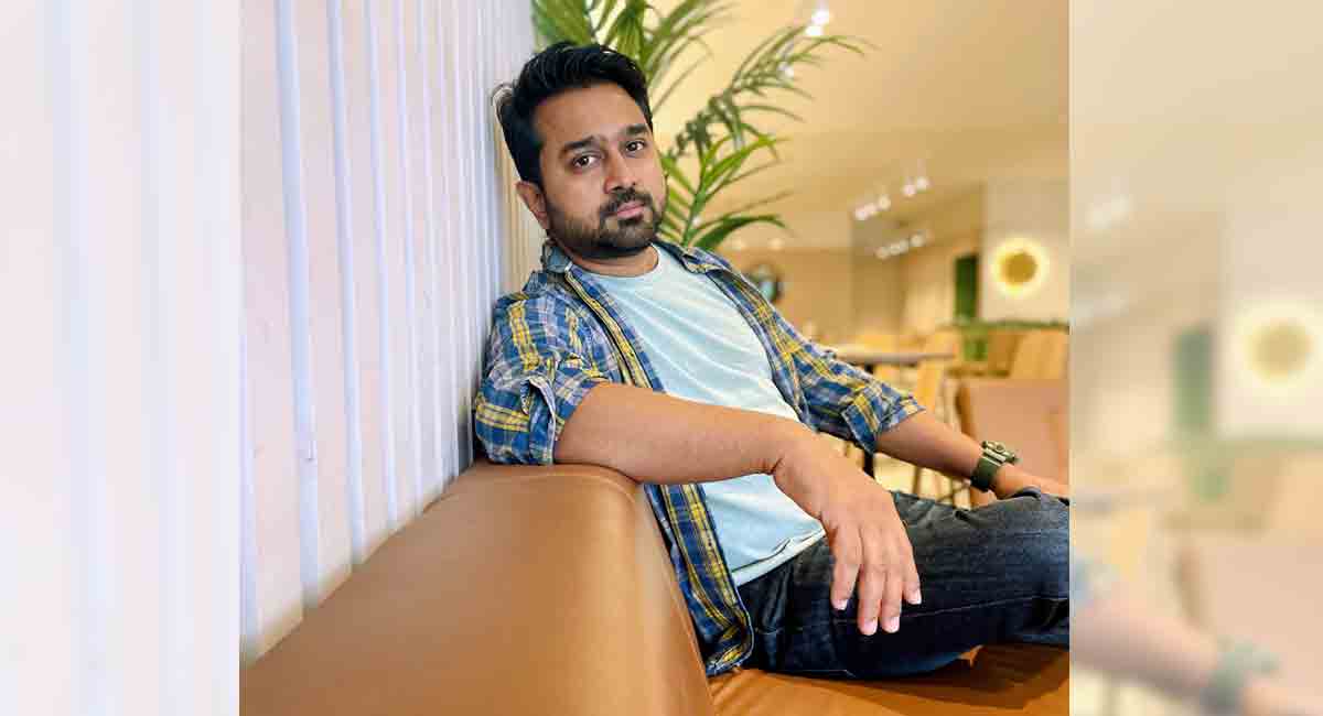 Gilbert collaborates with Pracheen Chauhan for his upcoming ghazal