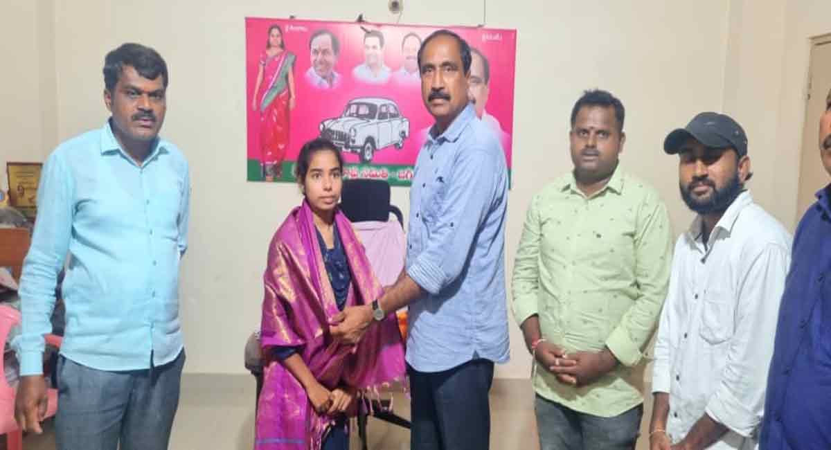 Telangana: Orphan girl cracks five jobs in multinational companies
