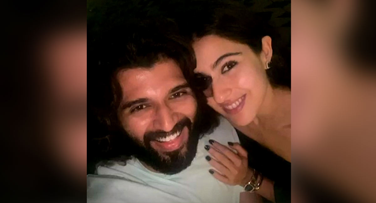 See how Vijay Deverakonda reacted when Sara said she wants to date him