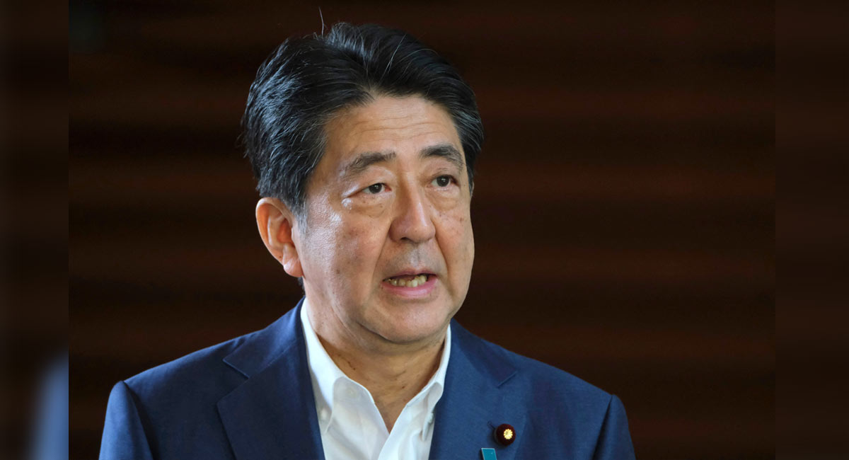 Shinzo Abe shows no life signs after being shot, suspect arrested