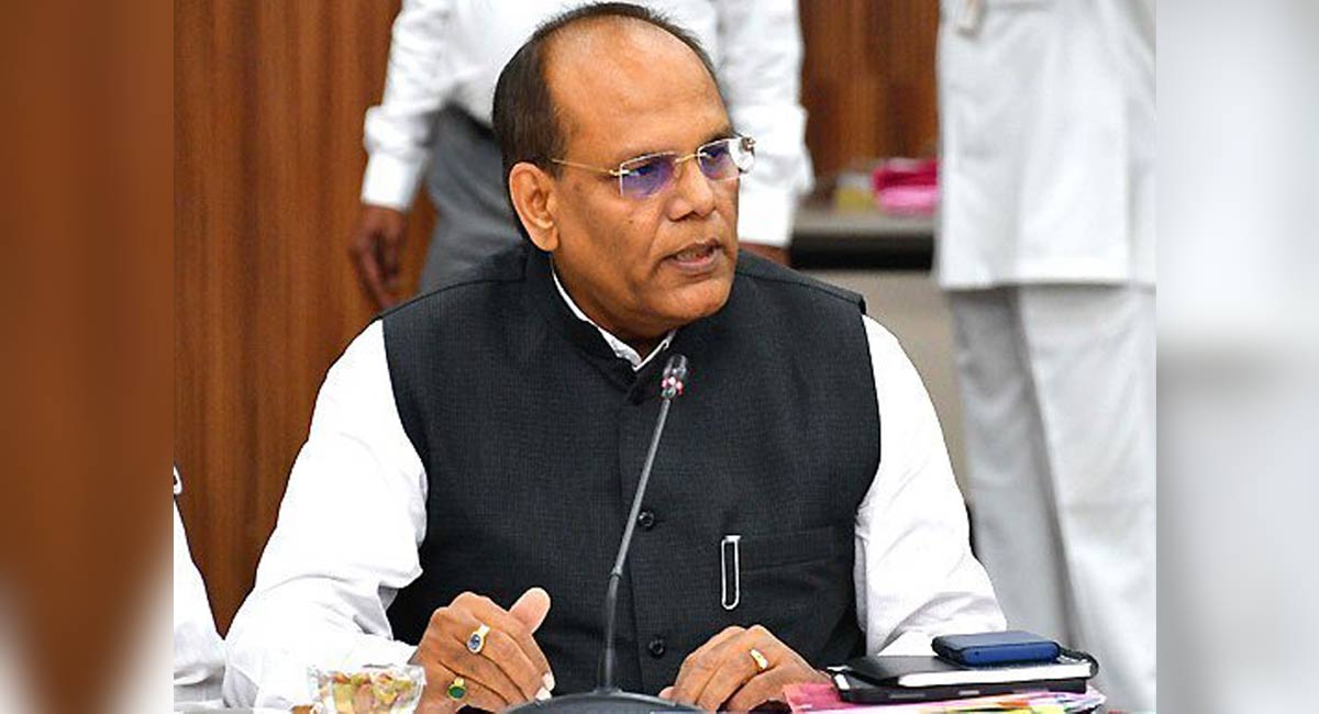 Somesh Kumar asks officials to set up special teams for ‘Revenue Sadassu’