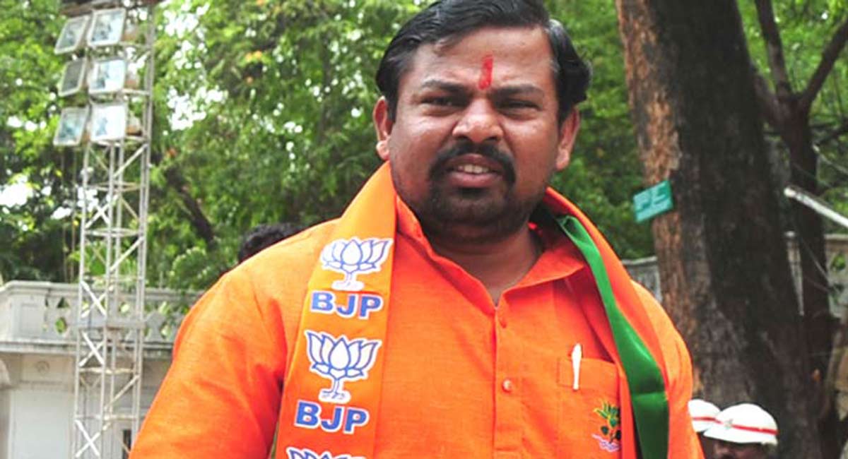 Telangana BJP MLA Raja Singh, family escape cloudburst at Amarnath cave