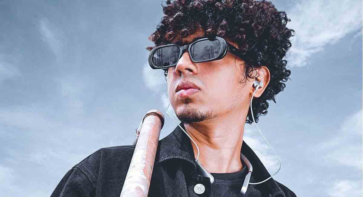 Enhance your music experience with VARNi Technology’s brand new X6 Sound Neckband