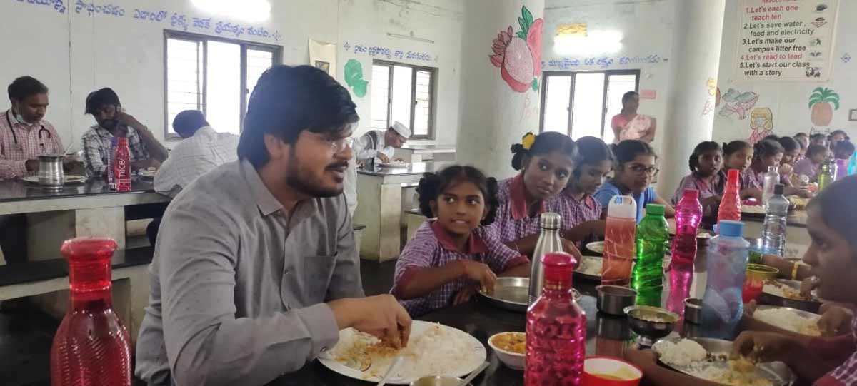 Khammam Collector tells teachers to conduct career guidance classes for students