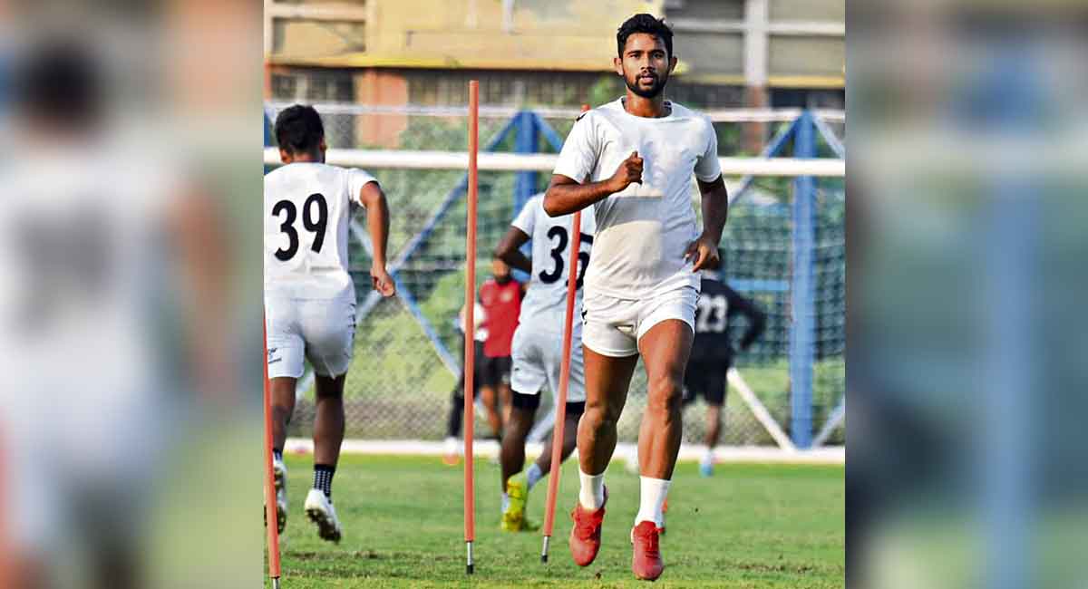 Reigning ISL champions Hyderabad FC sign Manoj Mohammad