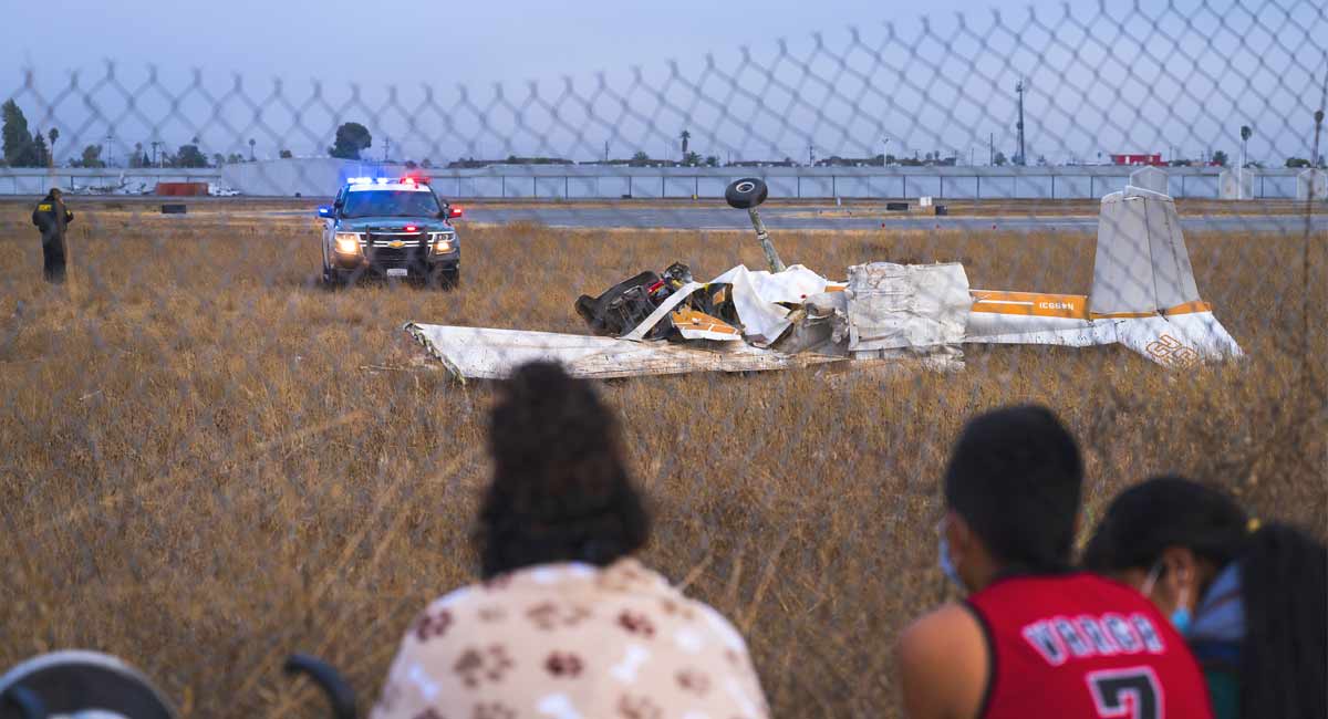At least 2 die after planes collide in California