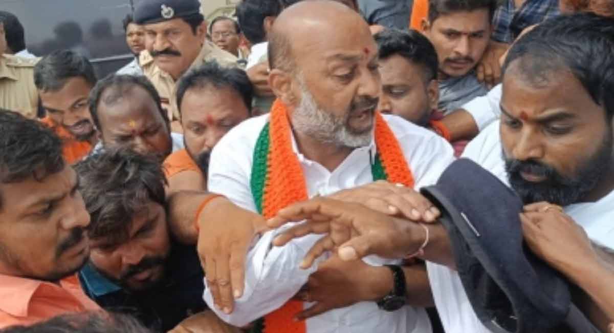 Telangana BJP alleges conspiracy by TRS, AIMIM to create unrest