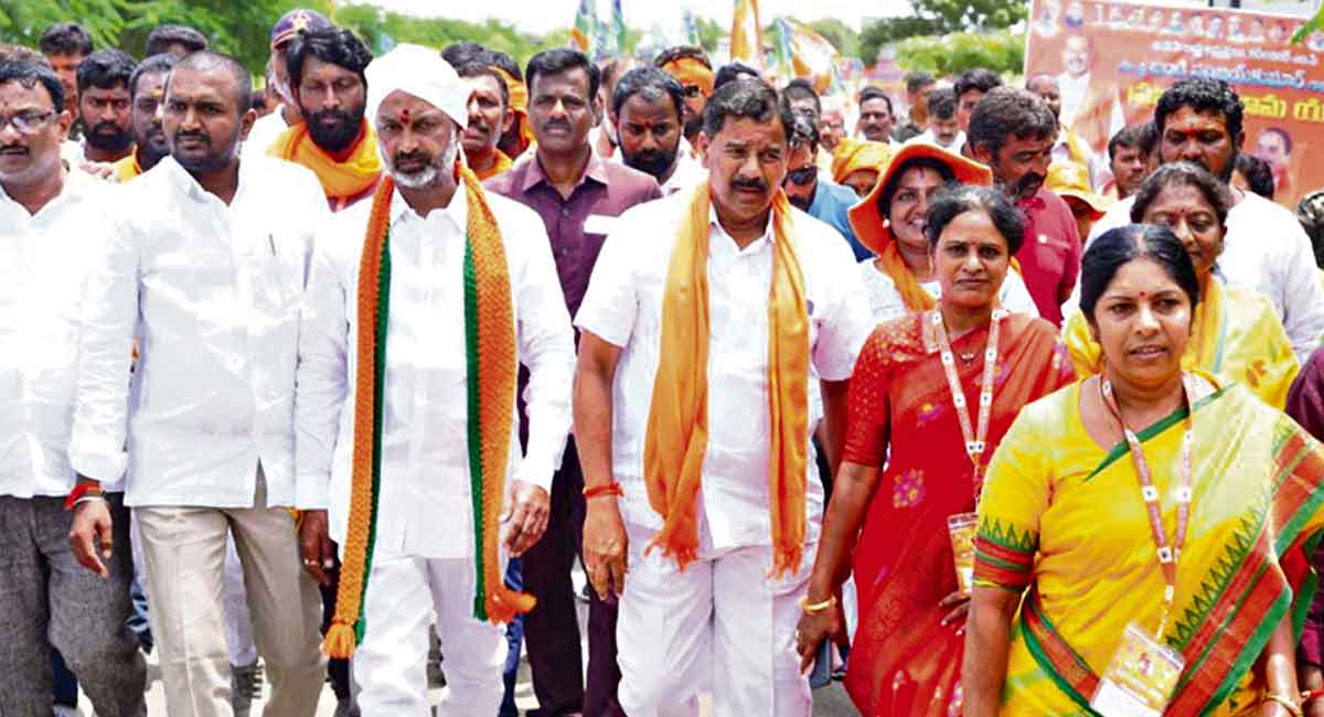 Bandi Sanjay promises to establish Brahmin Corporation in Telangana