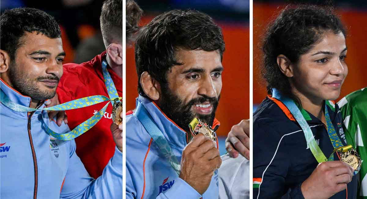 CWG 2022: Wrestlers Deepak Punia, Bajrang Punia, Sakshi Malik win gold ...