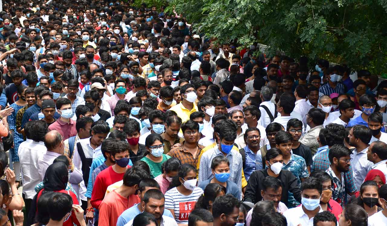 Telangana: 6,03,955 candidates appear for constable recruitment test