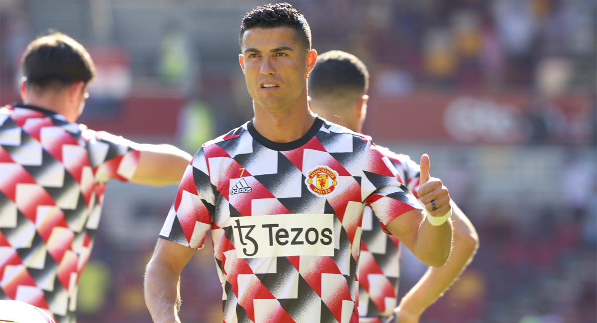 Cristiano Ronaldo cautioned by police after smashing phone of Everton fan