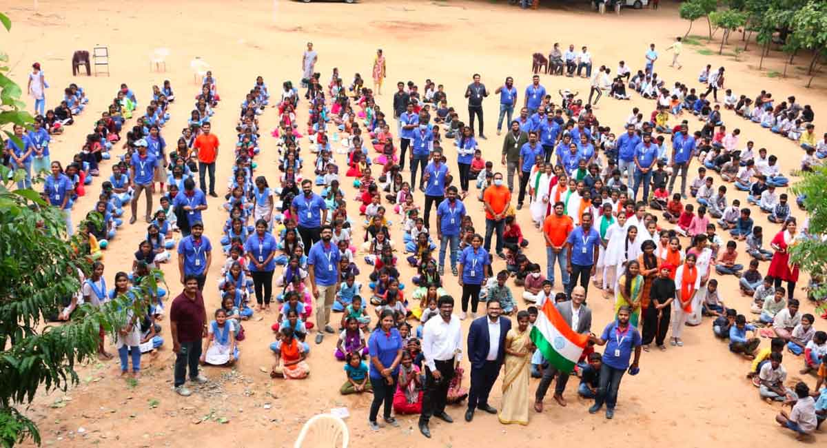 FMC Technologies joins Hand in Hand India to celebrate 75th Independence Day