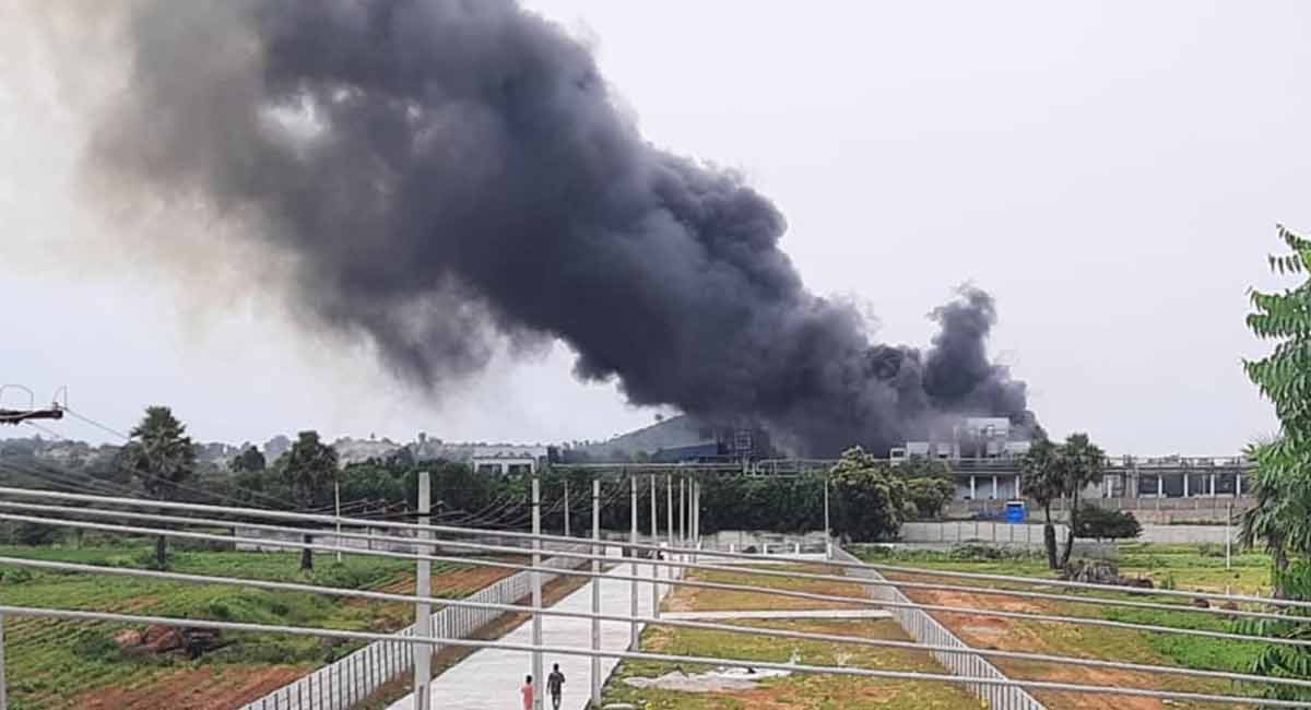 Major fire accident in pharma company in Nalgonda