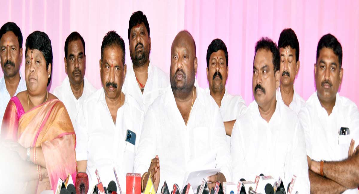 Telangana sanctioned 33 BC gurukulam schools, 15 residential degree colleges: Gangula