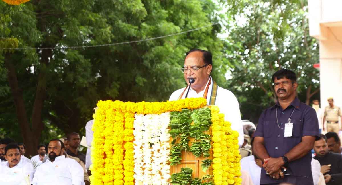 Administrative reforms, welfare schemes yielding results in Telangana: Gutha