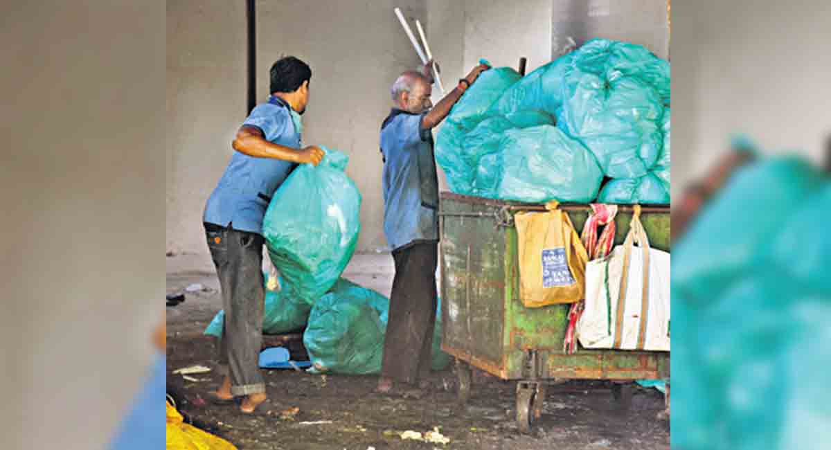 Telangana: Pay hike for class-4 govt hospital staff