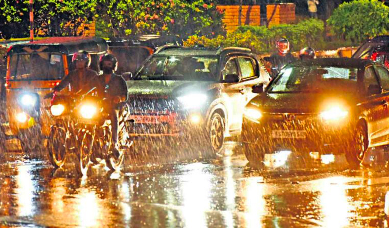 Hyderabad likely to witness light to moderate rain over the weekend
