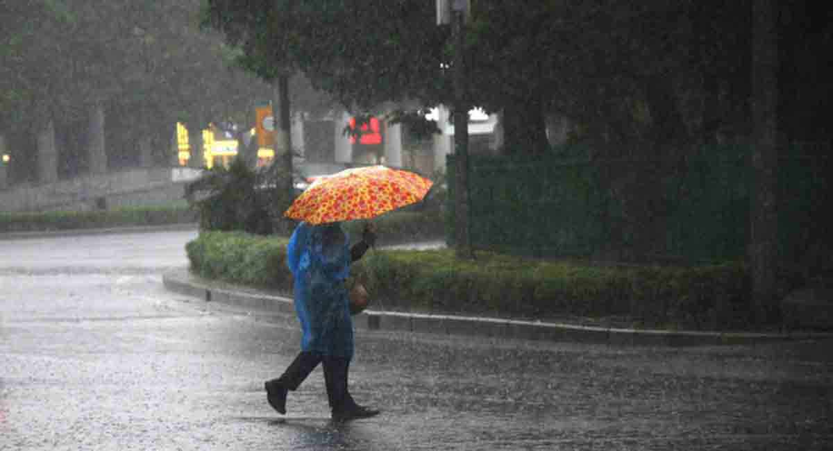 IMD issues rain alert for Hyderabad during next 3 hours