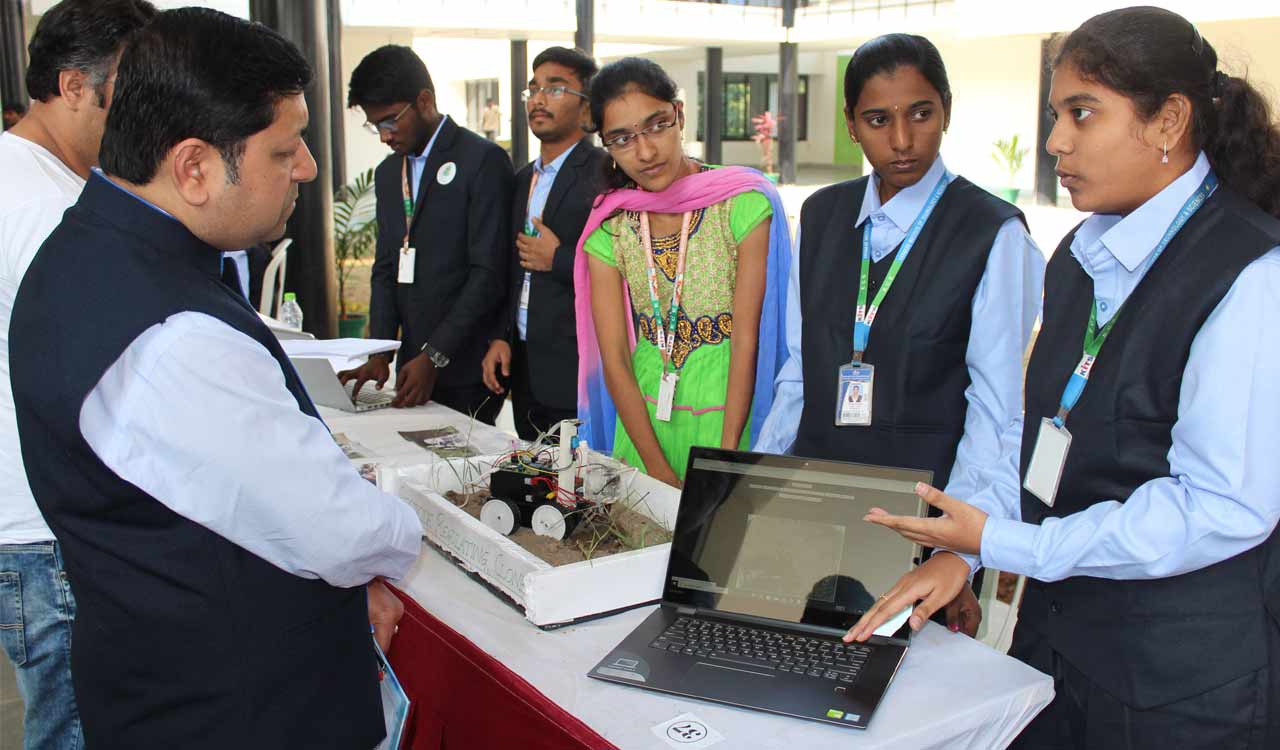 Increasing demand for AI and ML, Data Science in business management courses