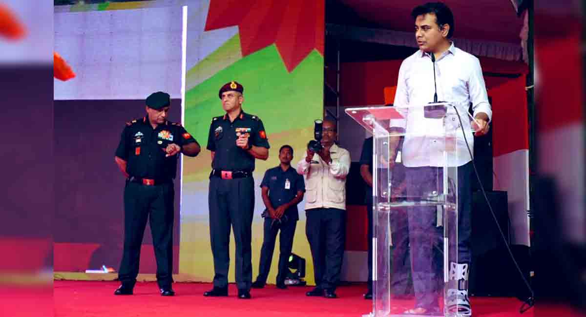 Let us focus on Indianness, which unites us, appeals KT Rama Rao
