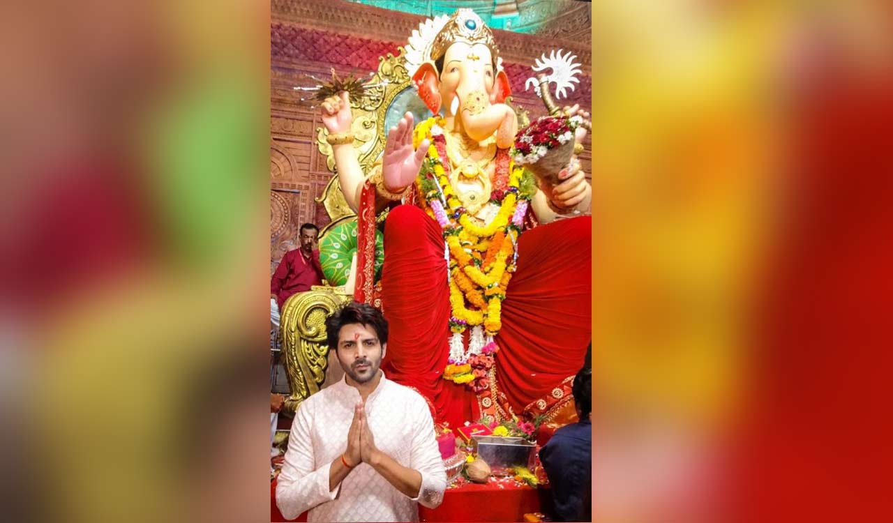 Kartik Aaryan: Thank you Bappa for making this a life changing year