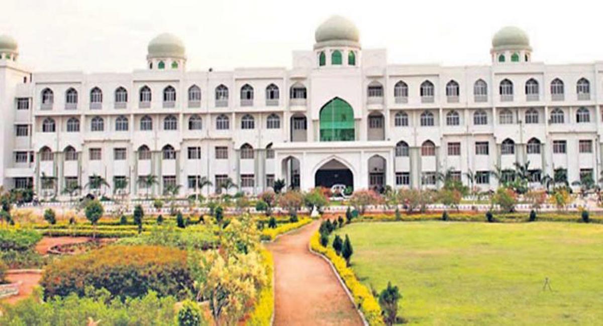 MANUU: last date for applications for merit based regular courses is August 30