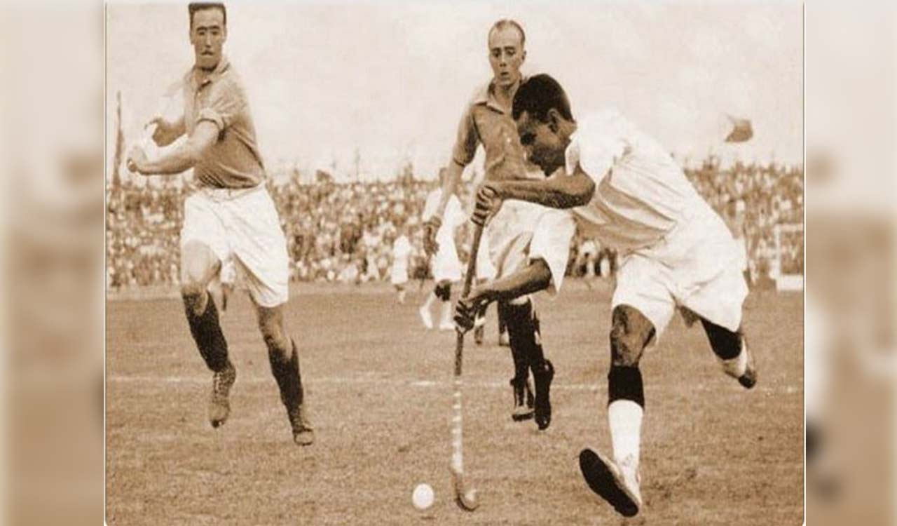 Modi pays tribute to hockey legend Major Dhyan Chand on National Sports Day