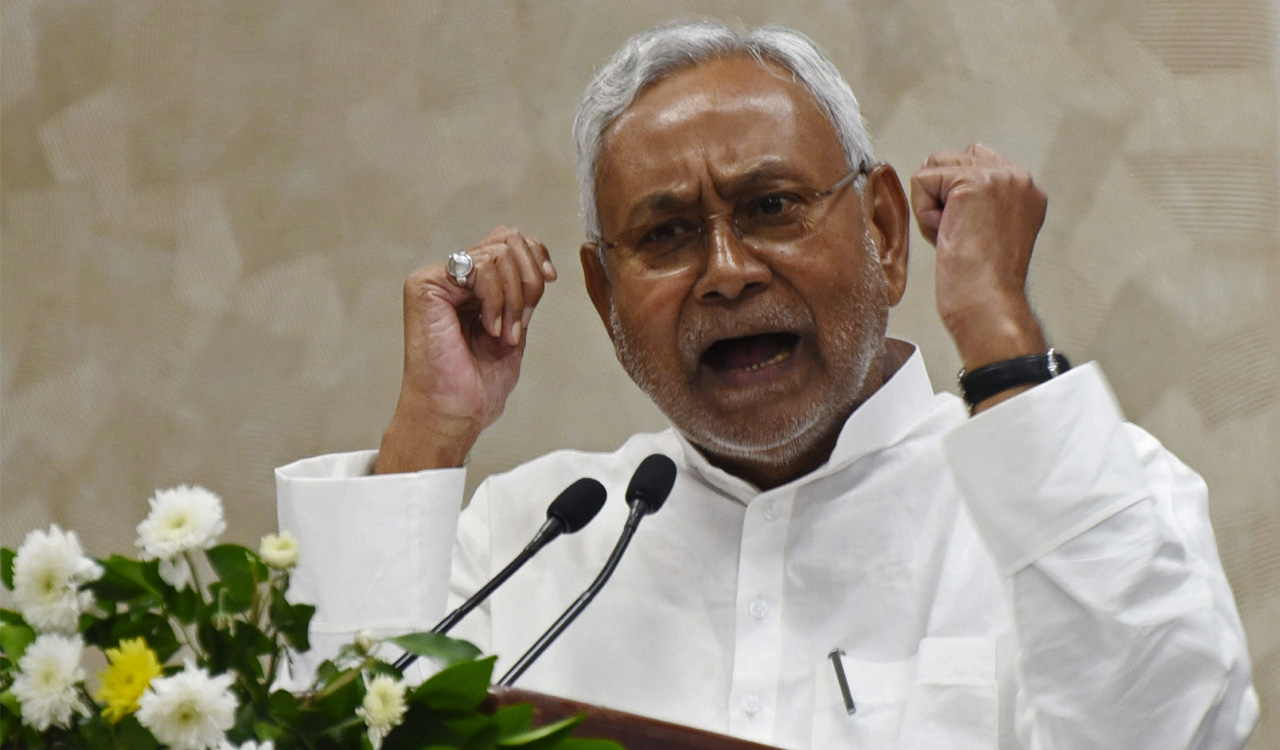 Nitish Kumar shares stage with KCR, lashes out at Modi govt