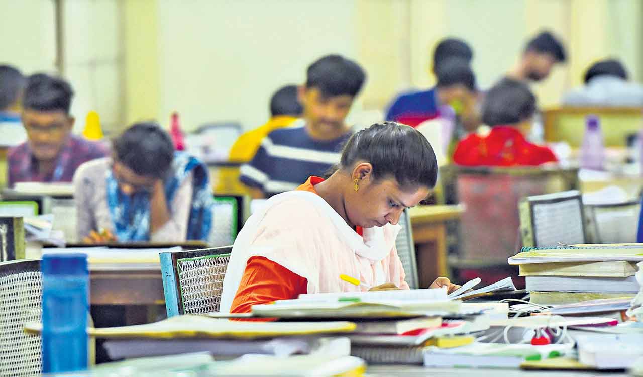 Political scenario in State in 1947