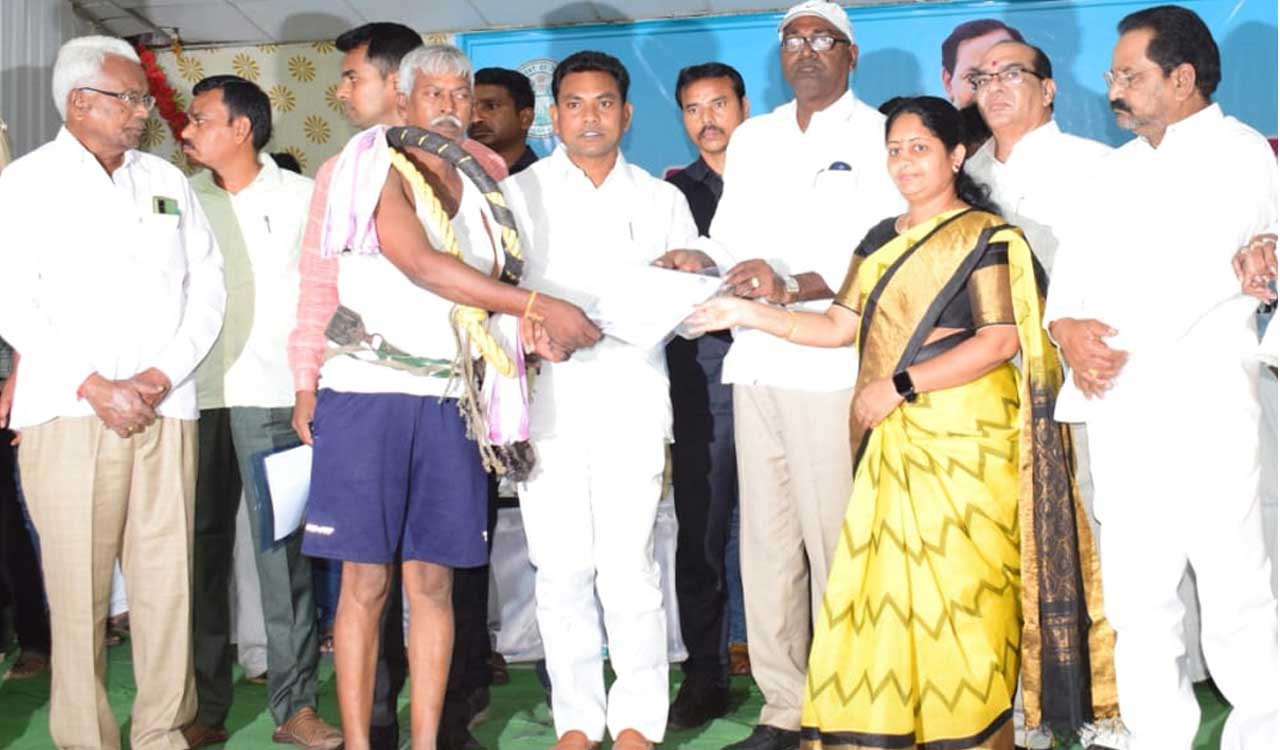 Modi government trying to stall Telangana welfare schemes: Puvvada