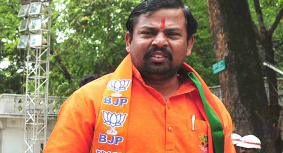 BJP MLA Raja Singh taken into custody over comments on Prophet Mohammed in Hyderabad