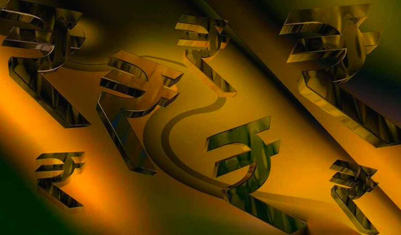 Rupee hits Rs 80.15 against dollar, later recovers