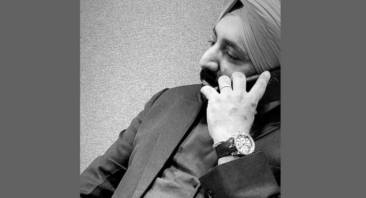 Making people experience the world of cryptocurrency through luxury watches, Sandeep Singh Sethi becomes an ultimate inspiration for many