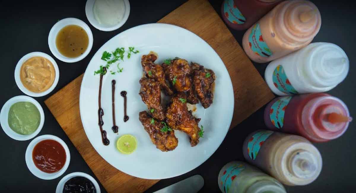 At this sauce paradise, eat in the comfort of your car