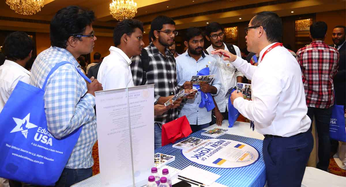 5 steps to study in US: Finance Your Studies