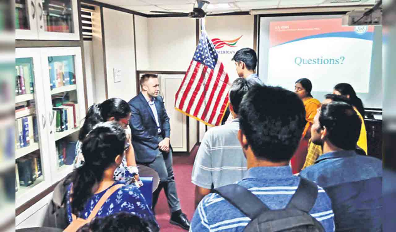 Destination USA: Complete your Application for Master’s eligibility